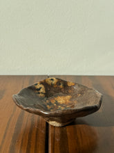 Load image into Gallery viewer, primitive ceramic trinket dish
